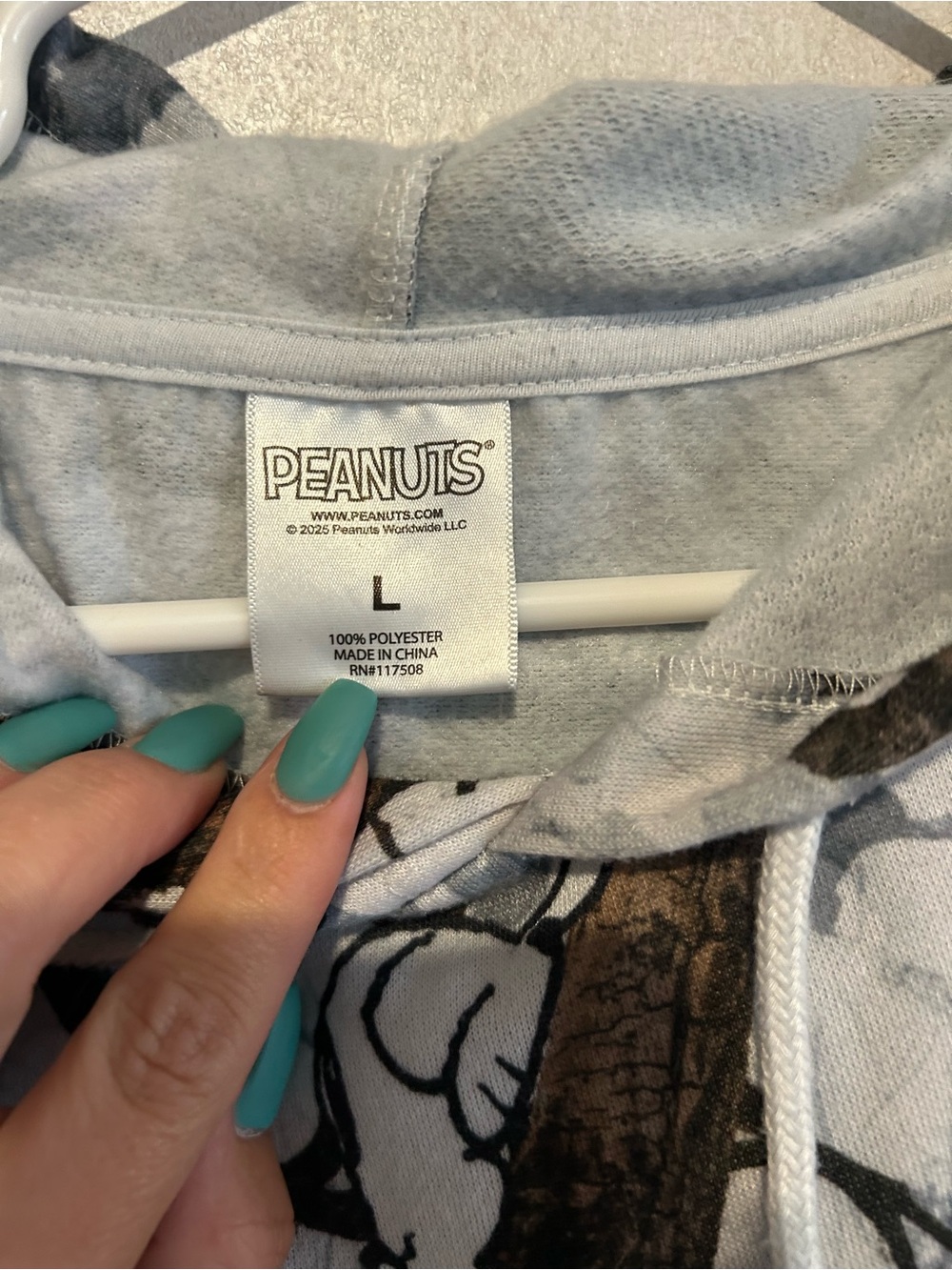 Certified Peanuts Hoodie, With Side Pockets, With Branch Accents, Large - Picture 4 of 7